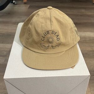 NWT ROARK Khaki Club Muerto 5 Panel Hat